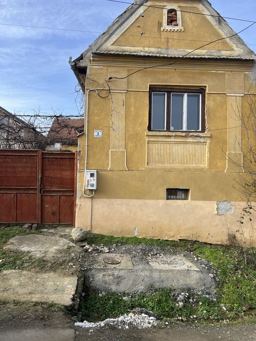 Casa de vanzare in Carpinis