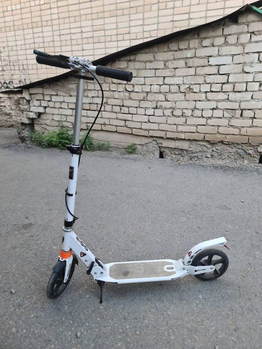 Самокат SCOOTER белый