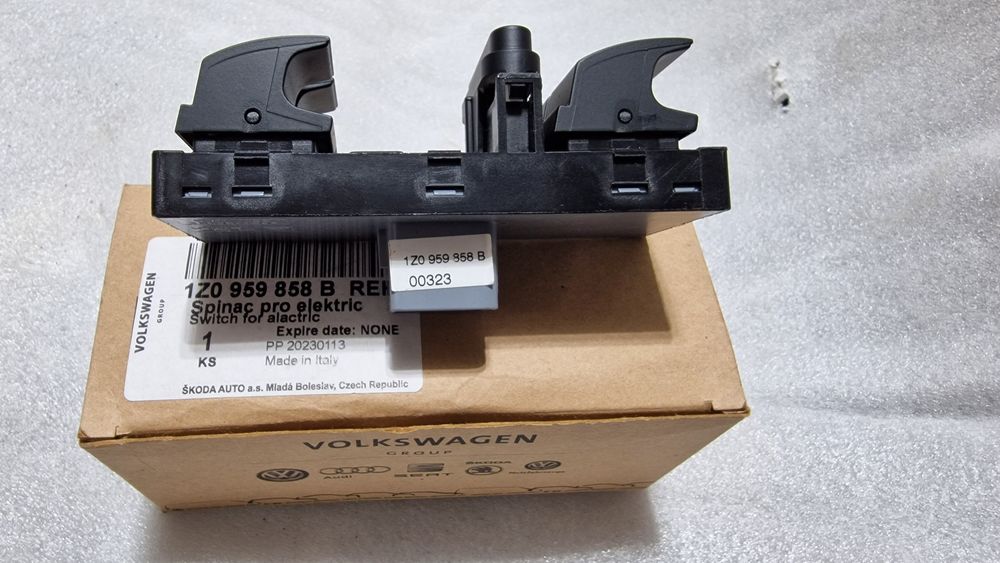 Оригинални бутони за Ел.стъкла за VW Passat