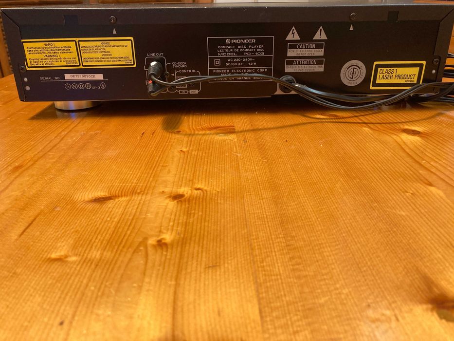 CD player Pioneer PD-103