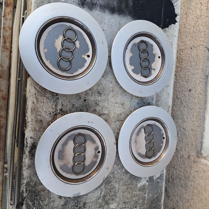 Оригинални капачки  за джанти AUDI