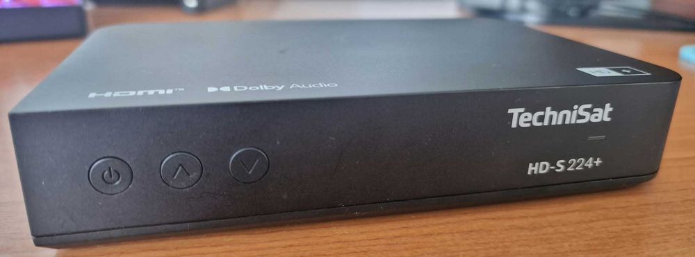 Decodor satelit TechniSat HD-S 224+ HDMI Dolby Audio complet