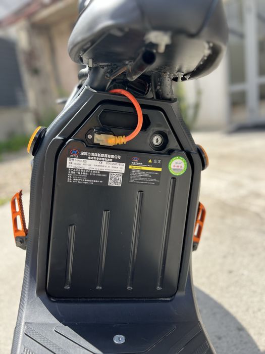 Scuter/Moped Elctric Premium SB50