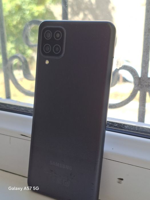 Продаю Samsung a12