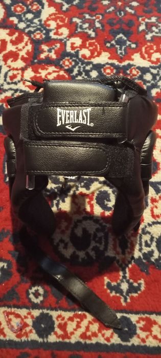 Шлем для единоборств. Фирма EVERLEST