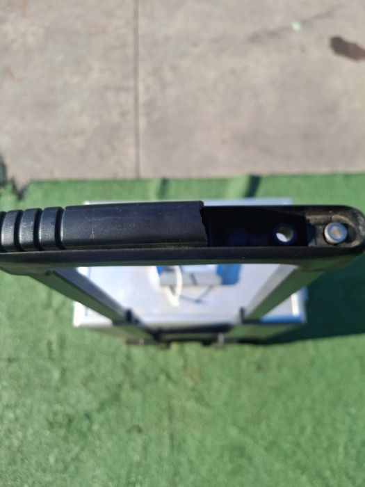 Куфар за инструменти  с колелца