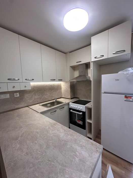 Дава се под наем Двустаен апартамент в Варна, Гранд Мол Варна - 70 кв.м за 650 € - Снимка #7