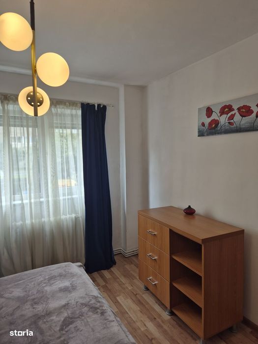 Apartament 2 camere de închiriat în Centrul Nou