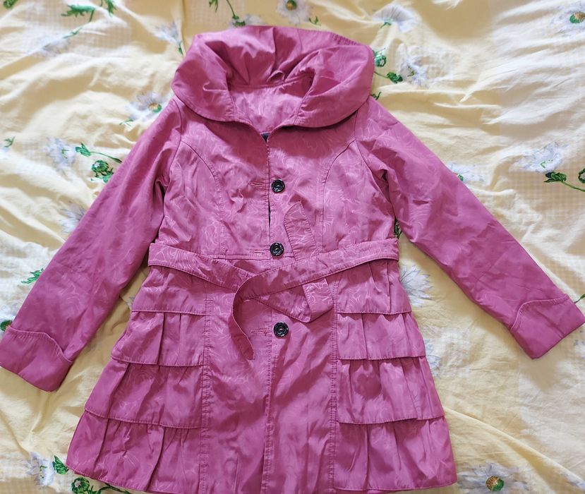 Куртки на девочек  весна/осень