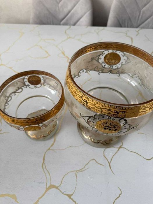 Срочно продам 2 конфетница , 2 фруктовница