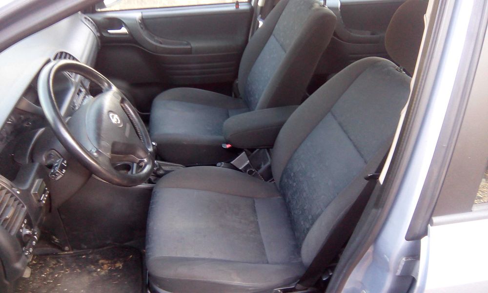 opel zafira 1.8 16v-125кс/2002/ - на части