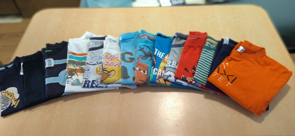 Детски тениски, ризки, потници, тънки блузки, анораци