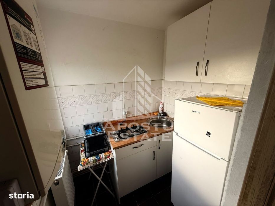 Apartament cu 1 camera de inchiriat-Centrala proprie, Timisoara — fotografia 3