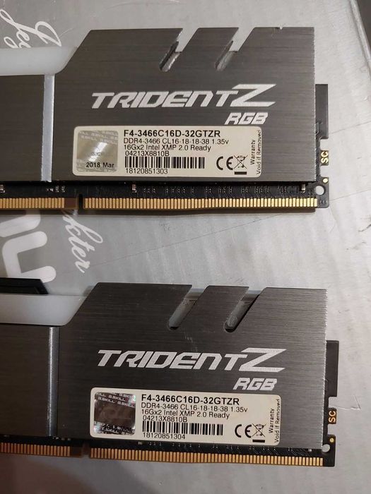 32GB 3600Mhz CL18 / 3466Mhz CL16 - DDR4 RAM памет