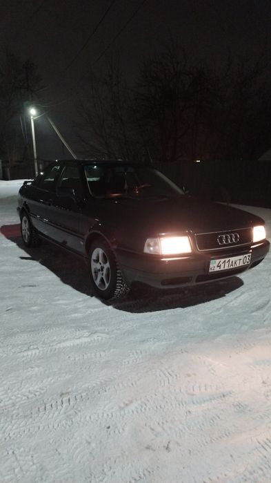 Продам Ауди 80 б4