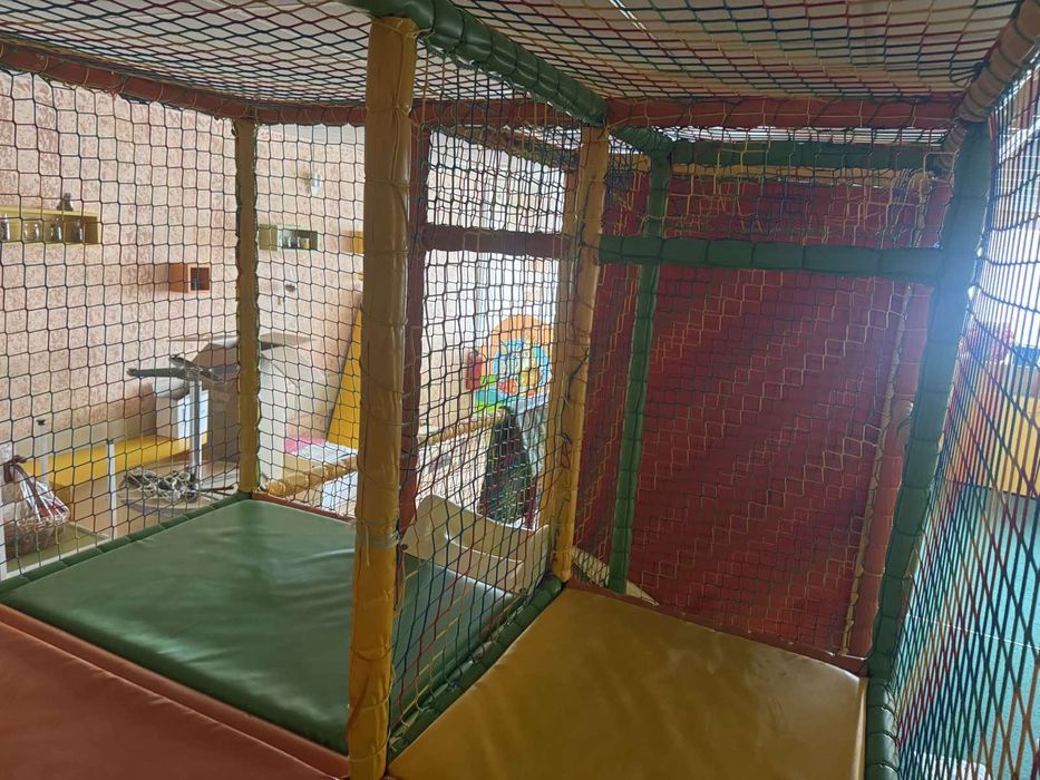 Детски център оборудван