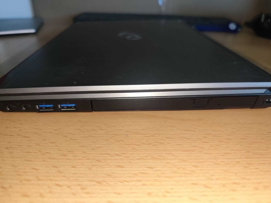 Superoferta! Fujitsu E736, I5-6300U, 4Gb DDR4, Hdd 500Gb, carcasa din metal, garantie!