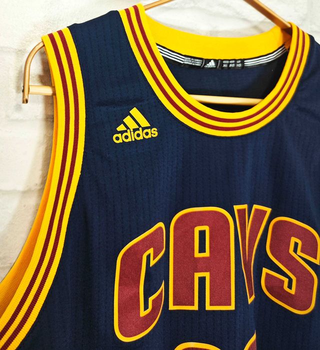Adidas Cleveland Cavaliers Lebron James Баскетбона тениска за юноши 18 - 20 г