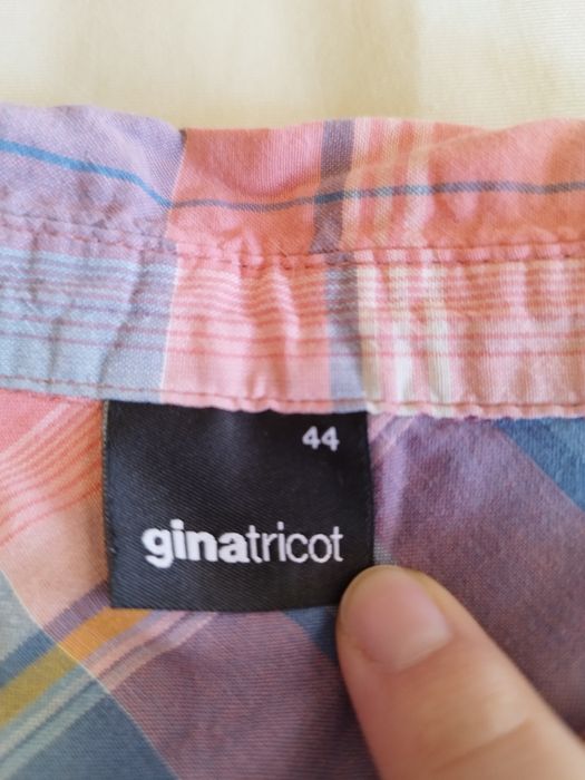 Дамски ризи по 5 лв.