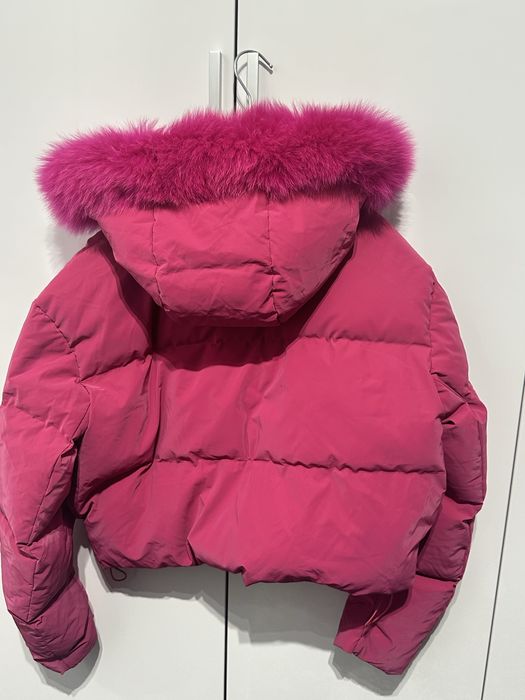 Розово яке Miu Miu