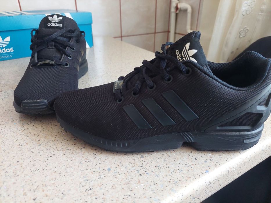 adidas zx flux - Pantofi sport casual | OLX.ro