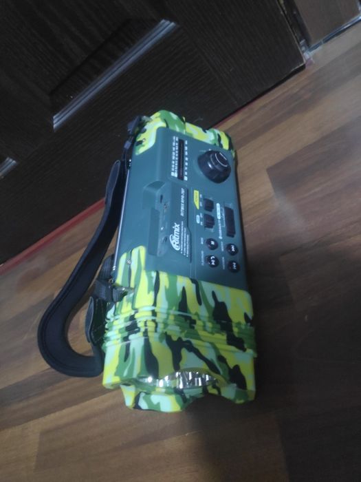 Продам  блютуз колонка