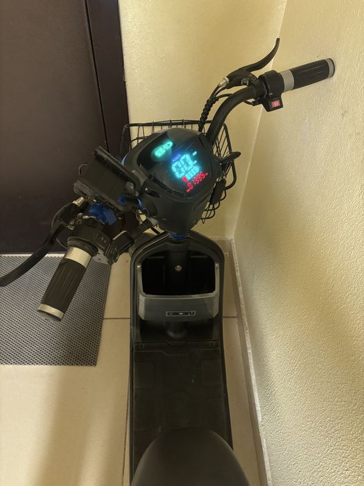 Срочно продам Ск8 как новый