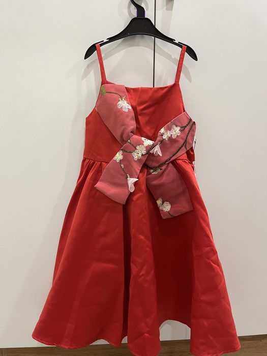 Детское атласное платье