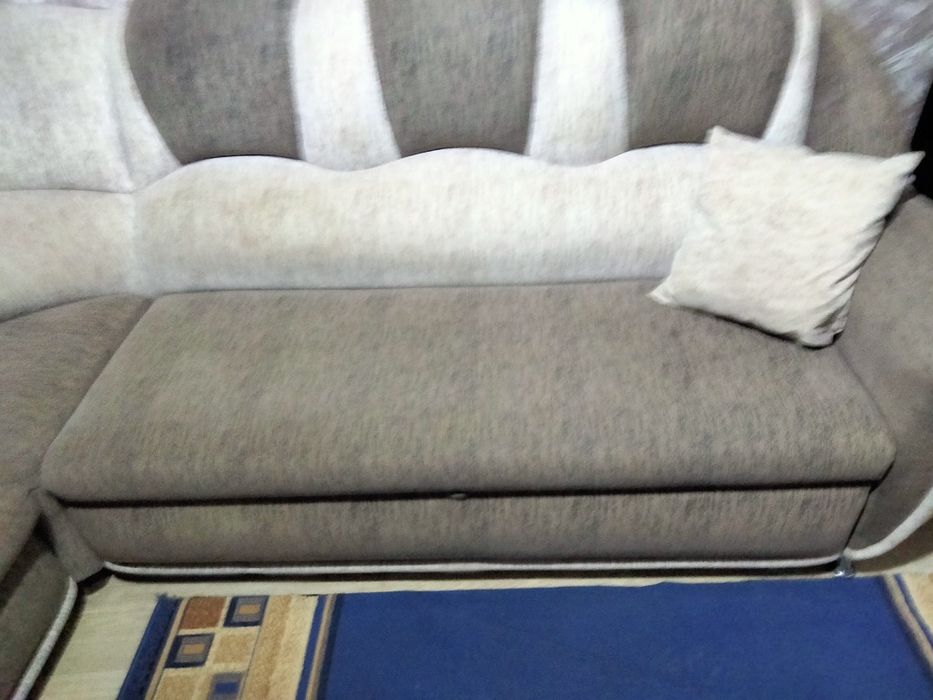 Продам угловой  мягкий уголок