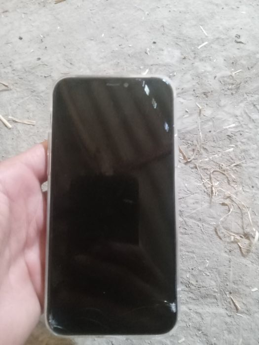 11 pro xotira 64