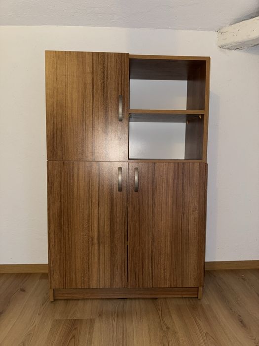 Шкаф/Малка Секция