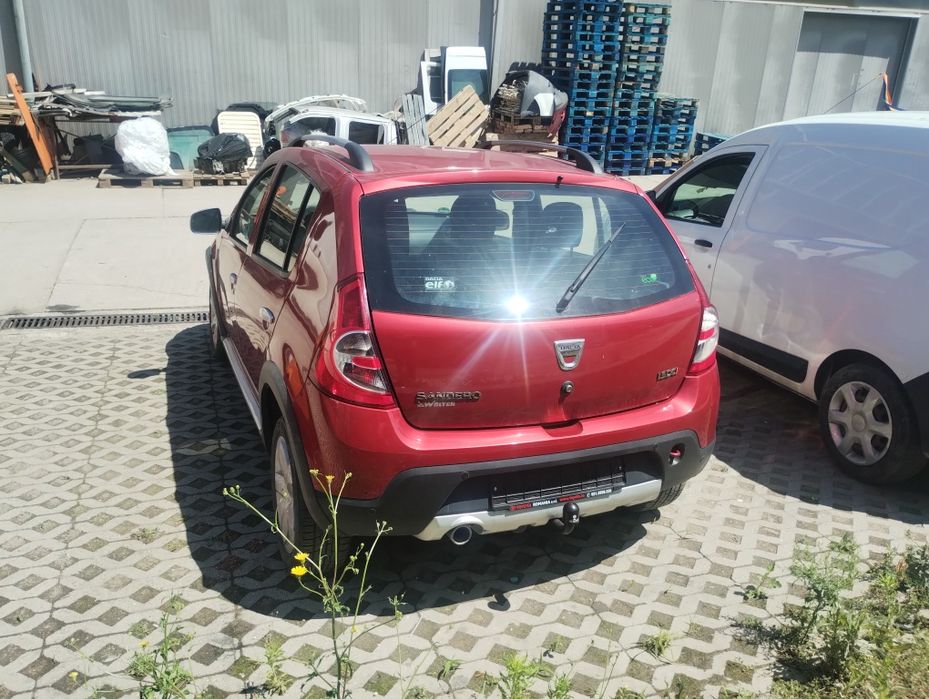 DACIA Sandero Stepway 2012 — imagine 3