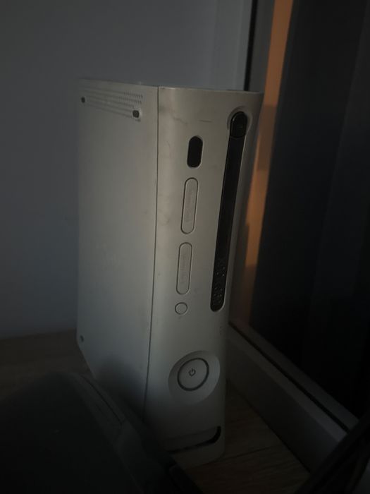Xbox 360, 3 bucati