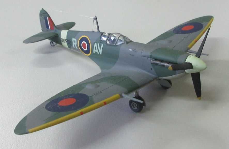 Сборная модель самолета Спитфайр Vb (AirFix, 1/72)