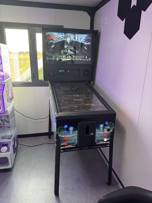 Echipamente Arcade și Pinball Profesionale (cu jetoane) – Stare Nouă / Import