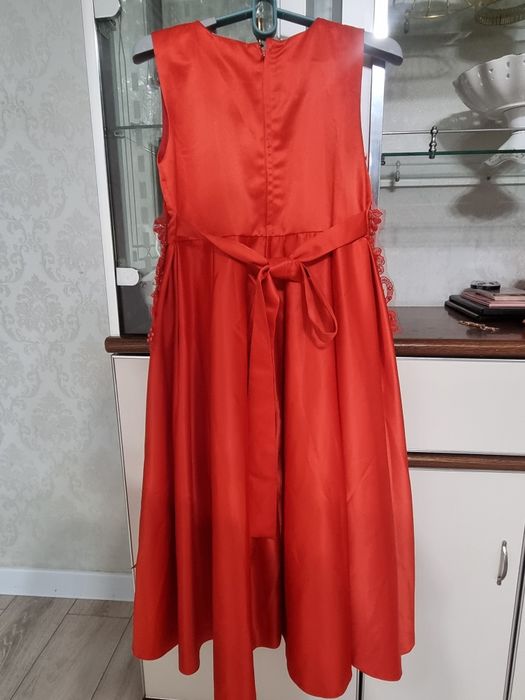 Платье для девочки от 8до 11лет