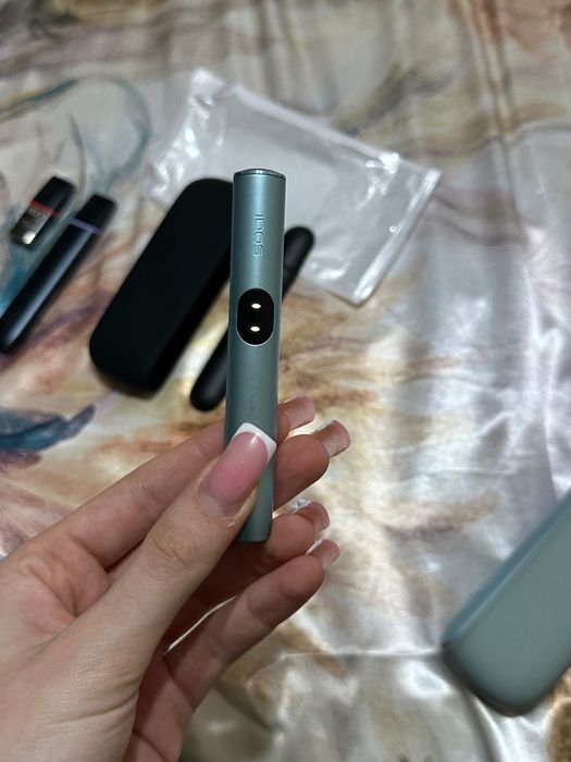 IQOS ILUMA i turcoaz