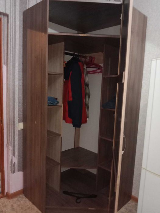 Спальный гарнитур