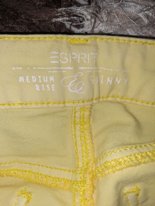 Женские Брендовые джинсы