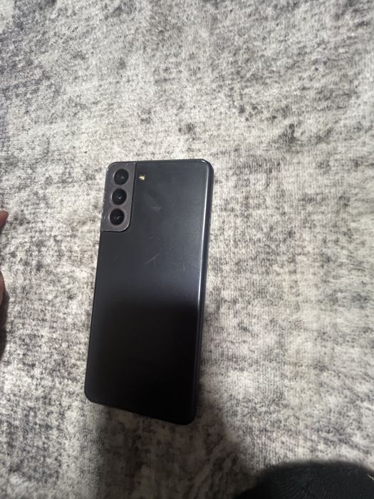 Samsung s21 8/128 торг небольшой