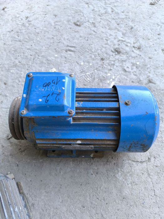 Електроматор сотилади