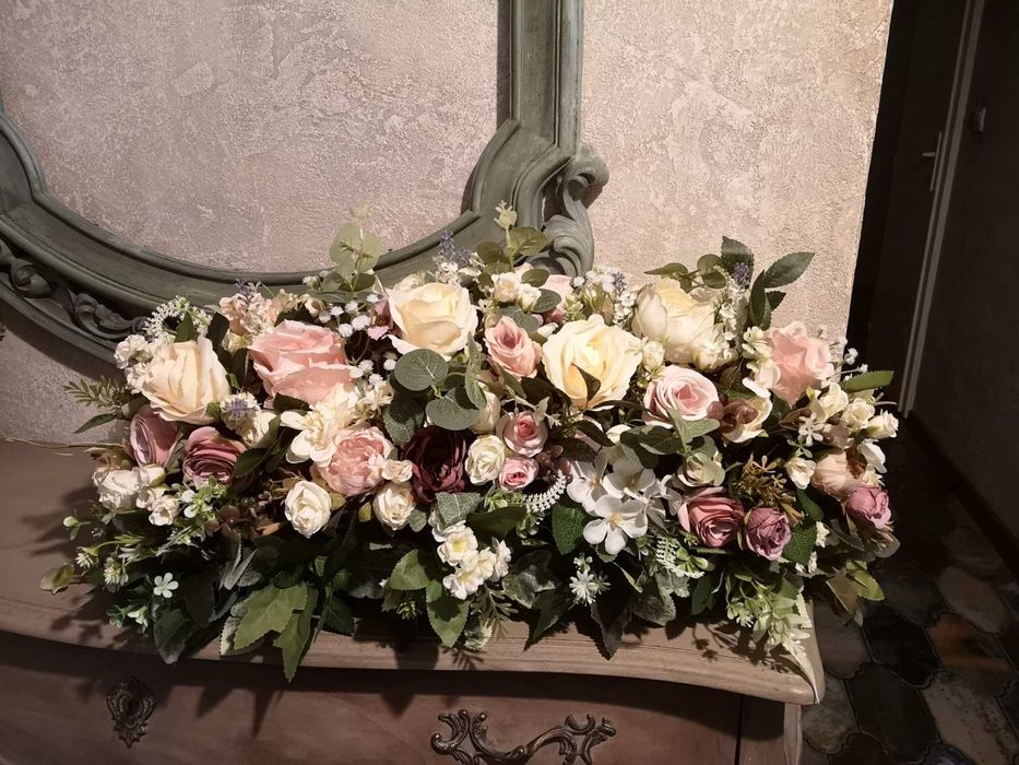 Аранжировка, изкуствени цветя