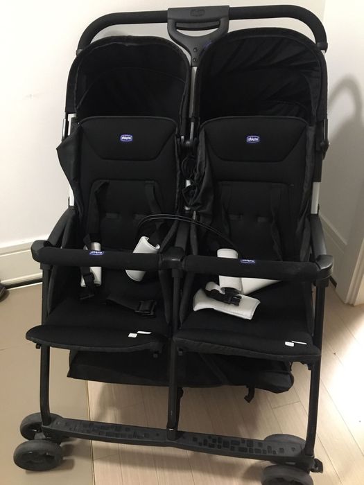 Коляска детская Chicco