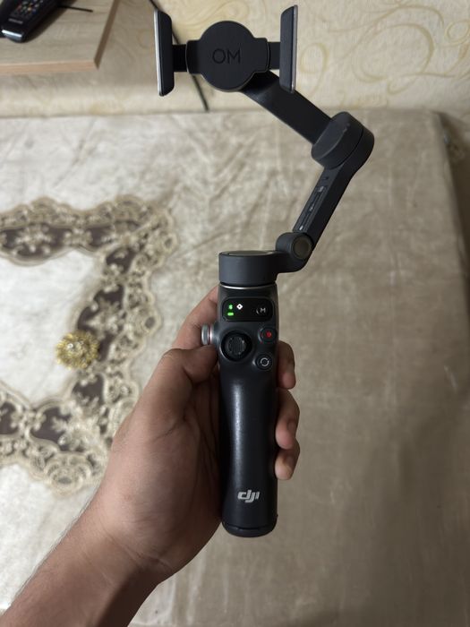 DJI osmo mobile 7p