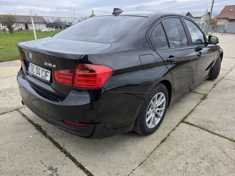 BMW Seria 3 /316D /F30 2013 Automata