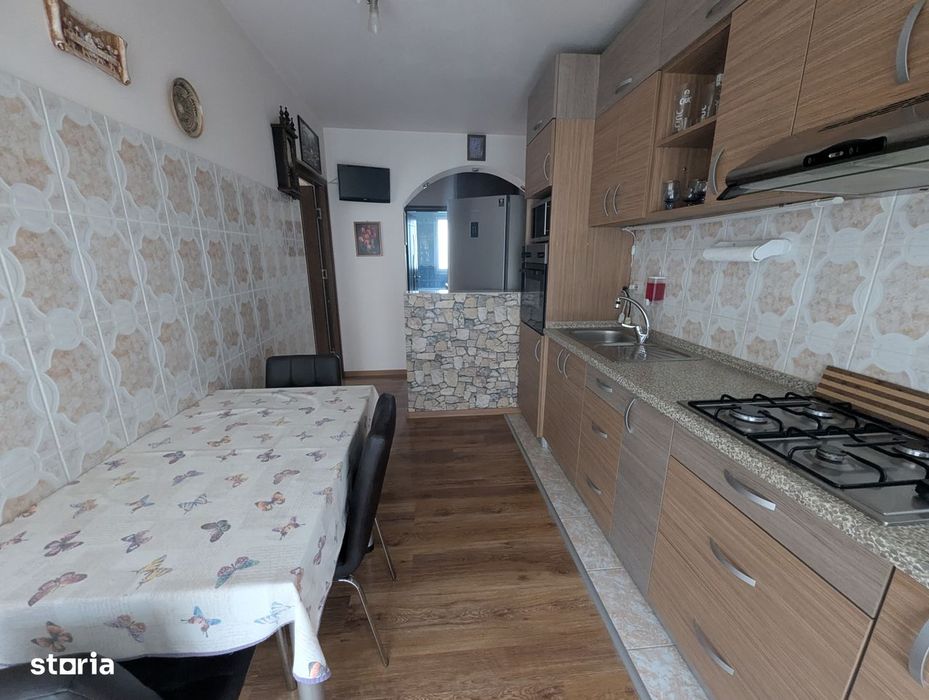 Apartament cu 2 camere Tractorul