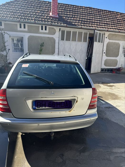 Mercedes benz C220