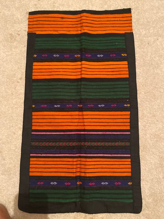 Народна носия дамска престилка