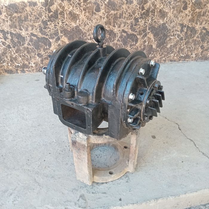 Ассенизатор гавнавоз фекалавоз вакумней насос