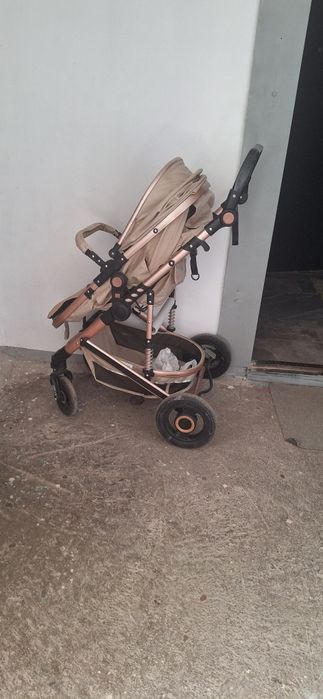 Продаю коляску состояние норм